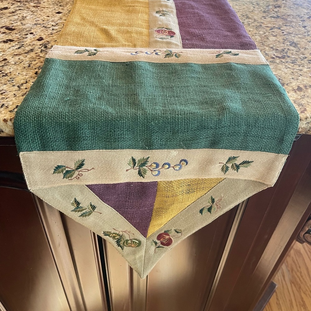 Colorful Table Runner - Picture 2 of 5